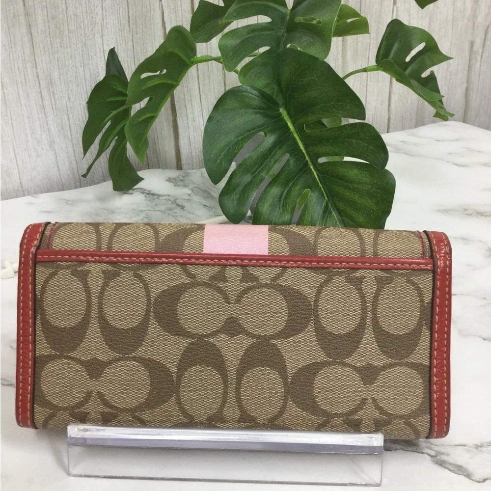 Coach wallet brown